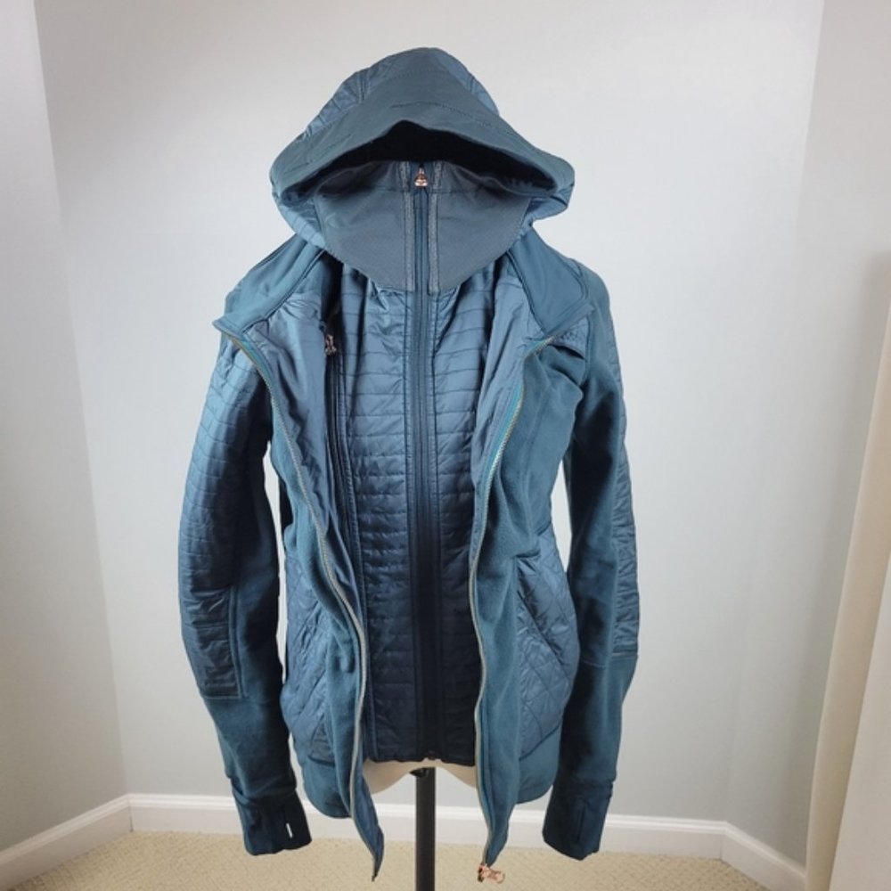 Lululemon Fleecy Keen Jacket II Womens  Fuel Green Removable Hood Double Zip 12